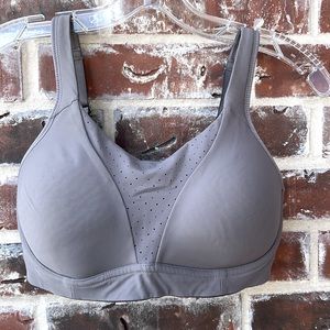 Lululemon bra